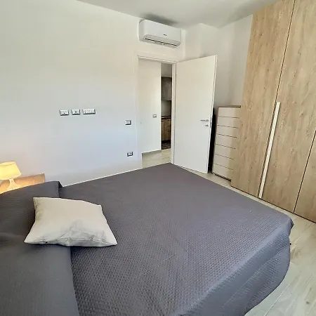 Luigi A9 Vista Mare Apartment *