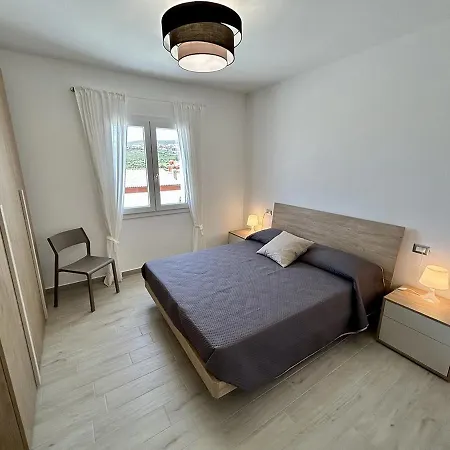 Luigi A9 Vista Mare Apartment Sant'Antioco